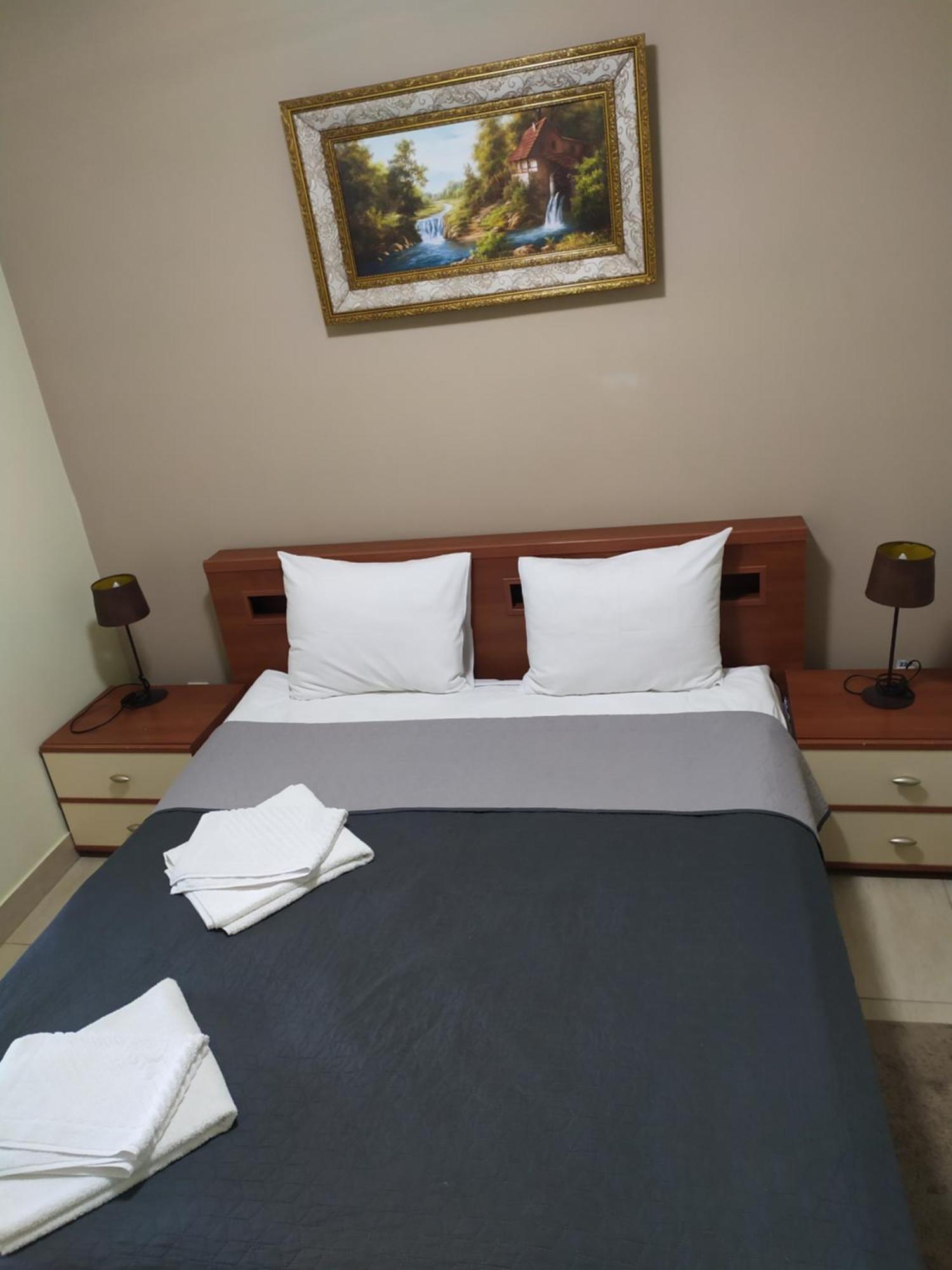 Euro Motel Lyuboml Ngoại thất bức ảnh